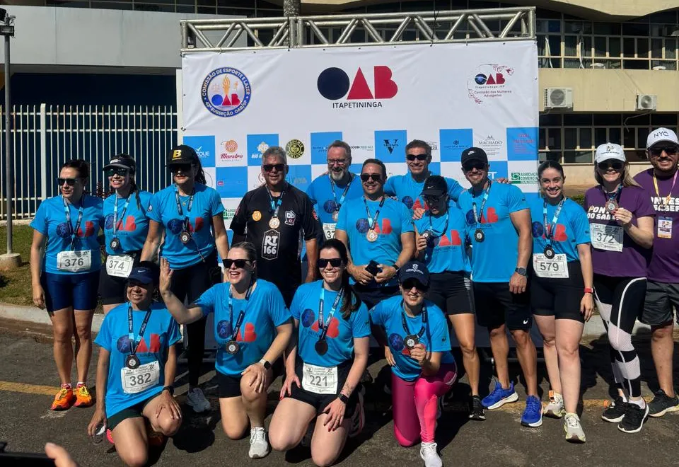 Atletas de Itapetininga e região participam da Etapa Comemorativa do Correr e Caminhar com Saúde no Paço Municipal