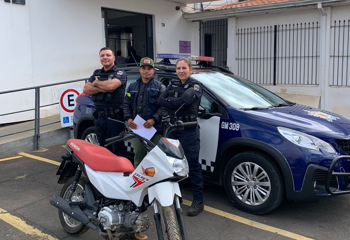 Guarda Municipal de Itapetininga localiza motocicleta na Vila Paulo Ayres