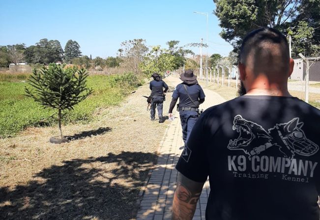 Treinamento de Canil da Guarda Civil Municipal é realizado na Lagoa Regina Freire