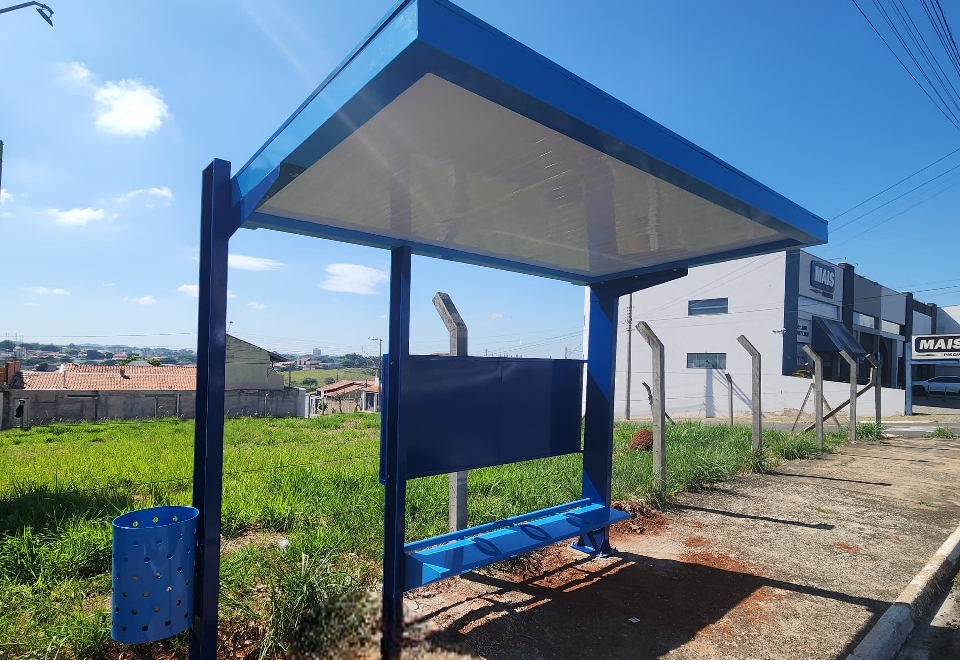 Prefeitura investe em ampliação e modernização dos pontos de ônibus em Itapetininga