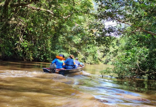 Secretaria do Meio Ambiente de Itapetininga comemora o “Dia do rio Itapetininga” com plantio de 80 árvores nativas