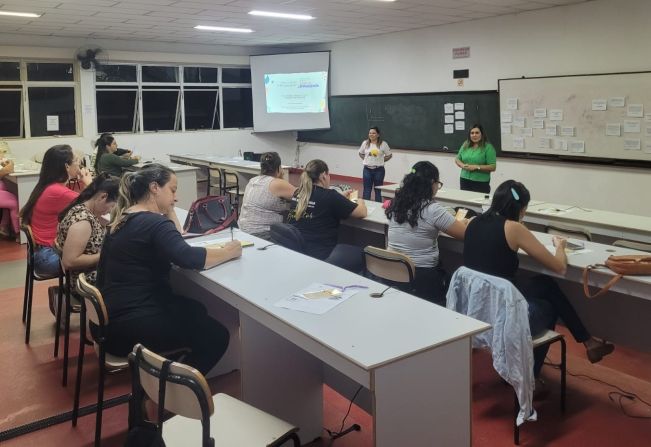 Secretaria da Educação realiza projeto formativo “Leitura e Escrita na Educação Infantil”