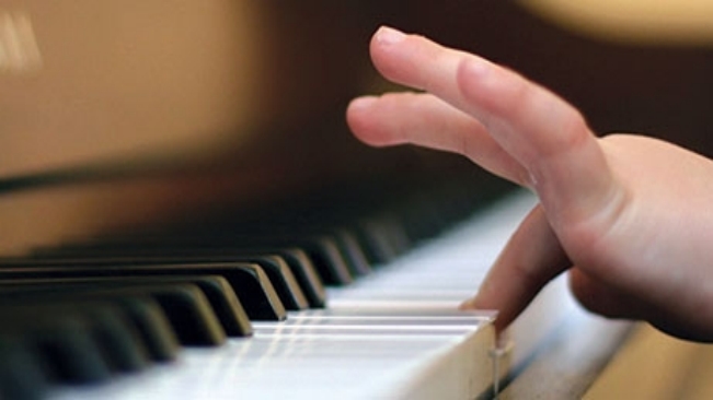 ESCOLA LIVRE DE MÚSICA MUNICIPAL ESTÁ COM INSCRIÇÕES ABERTAS