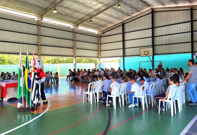 Solenidade de Formatura do Programa Bombeiro na  Escola na Unidade Escolar EMEIF Prof. Francisco Fabiano Alves