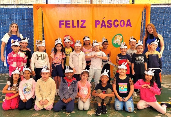 EMEF Prof.ª Jandyra Vieira Marcondes promove Sarau de Páscoa