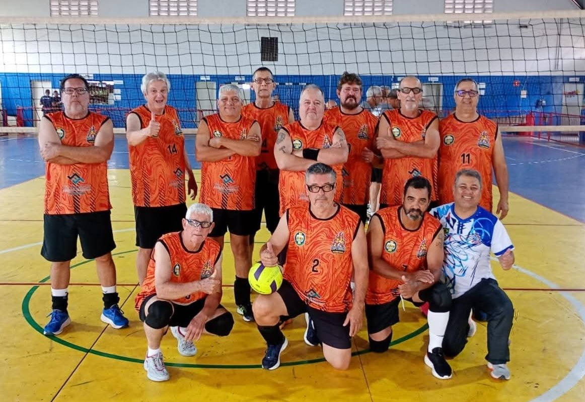 Voleibol Masculino de Itapetininga enfrenta Salto e Porangaba neste sábado, dia 21, em Cerquilho