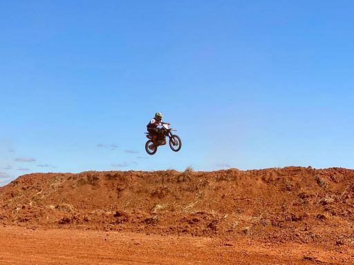 Notícia - Entregue oficialmente a Pista Municipal de Motocross de  Itapetininga - Prefeitura Municipal de ITAPETININGA